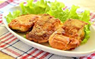 Щука, тушенная с морковью и луком