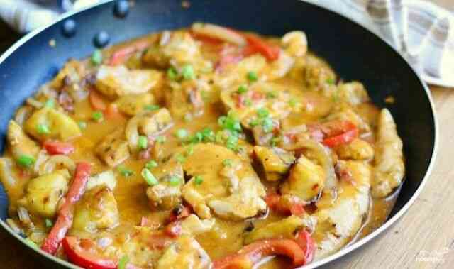 Рецепт диетической курицы на сковороде